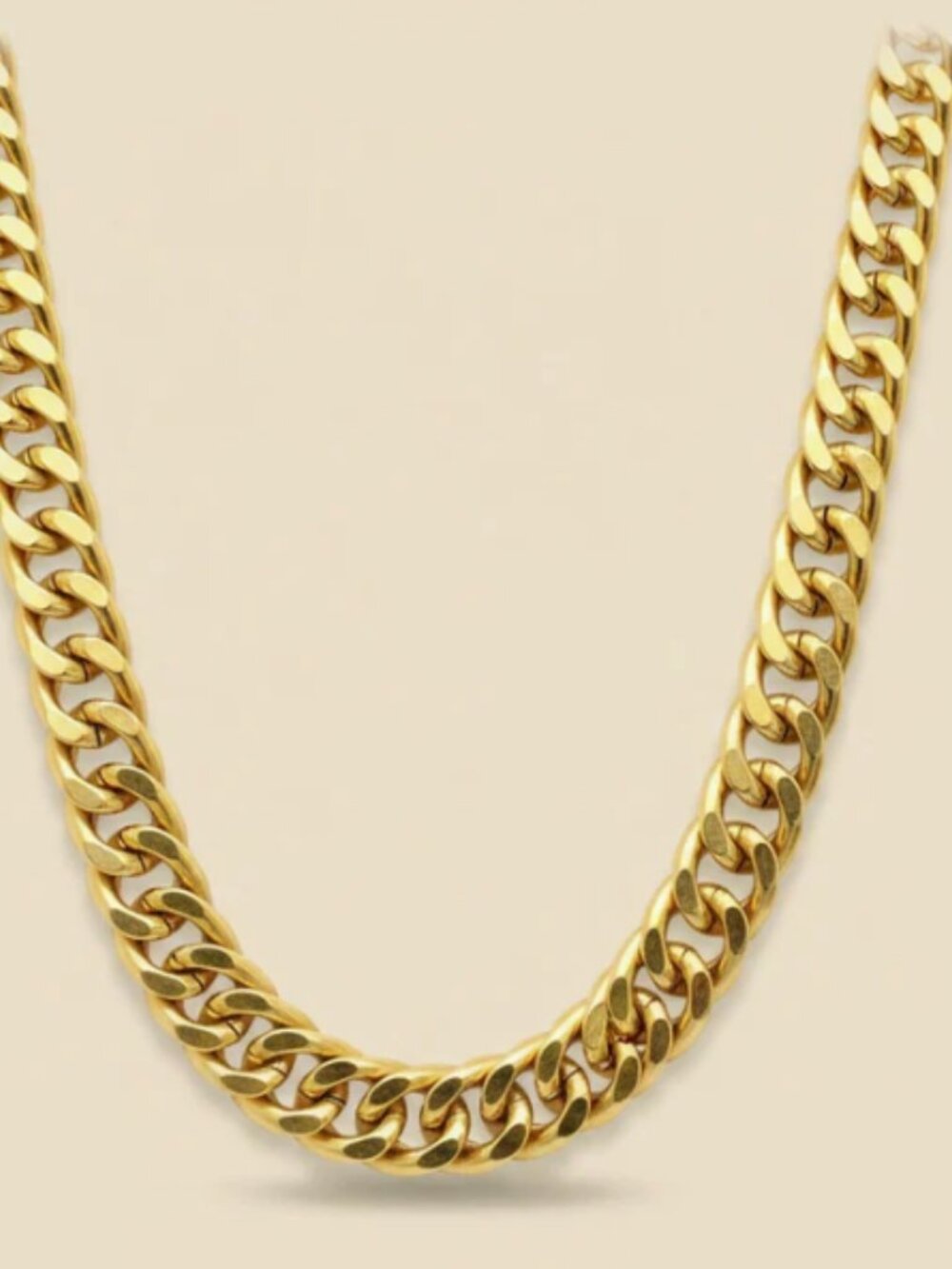 18K Men's Curb Link 18.11 grams of Solid 18K Yellow Gold Magnificient